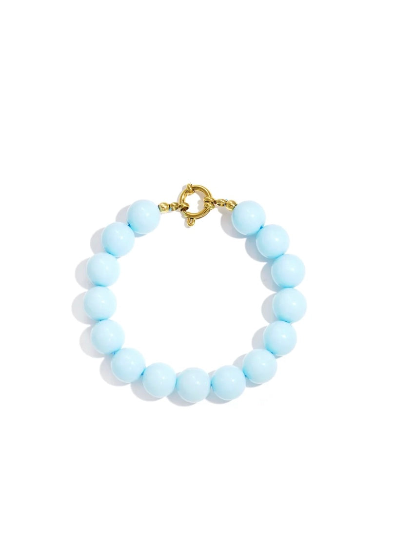 Licht blauwe kralen armband