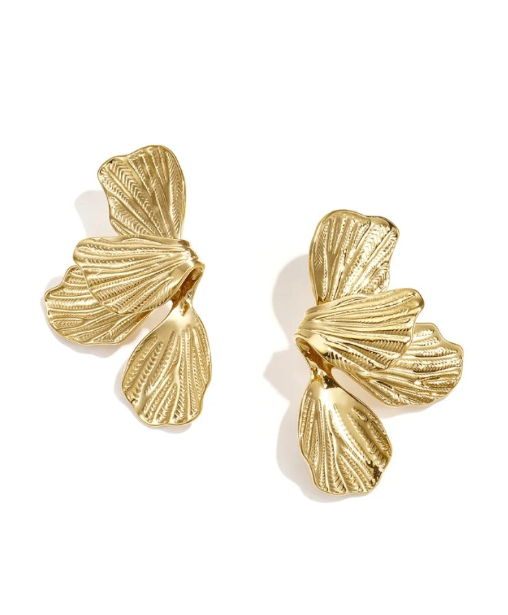 Leafs oorbellen goud